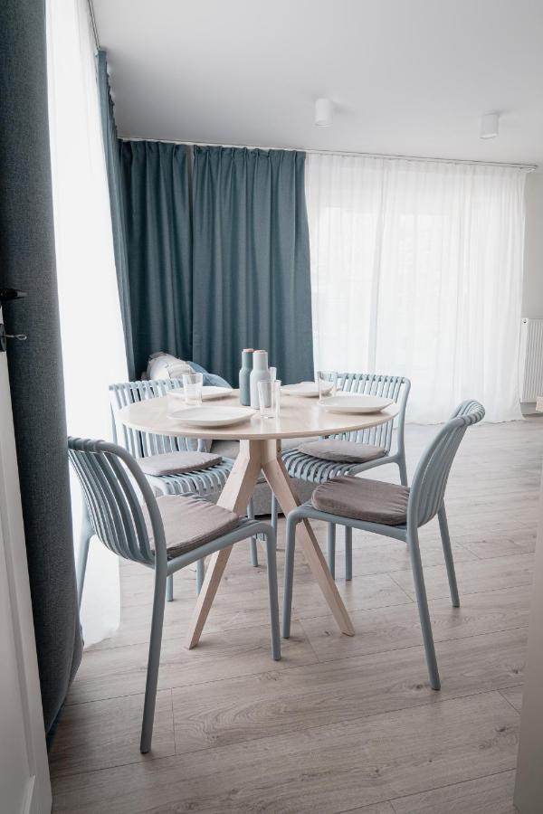Homewell Apartments Game And Movie Poznań Kültér fotó
