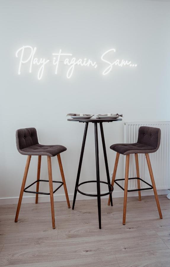 Homewell Apartments Game And Movie Poznań Kültér fotó