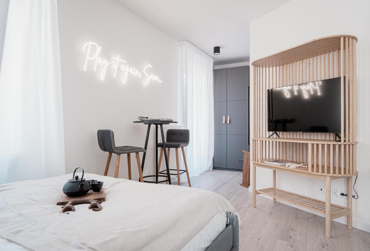 Homewell Apartments Game And Movie Poznań Kültér fotó